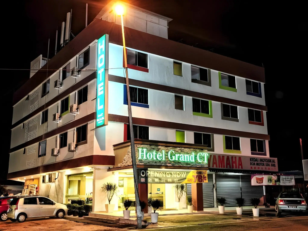 Hotel Zamburger Grand City