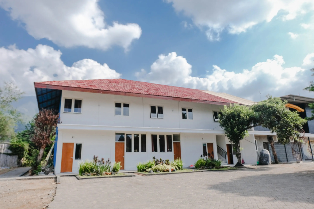 Grand Ijen Guest House