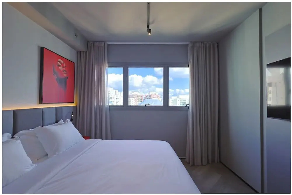 Отель Radisson RED Ibirapuera в Сан-Паулу