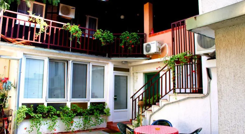 Guesthouse My House
