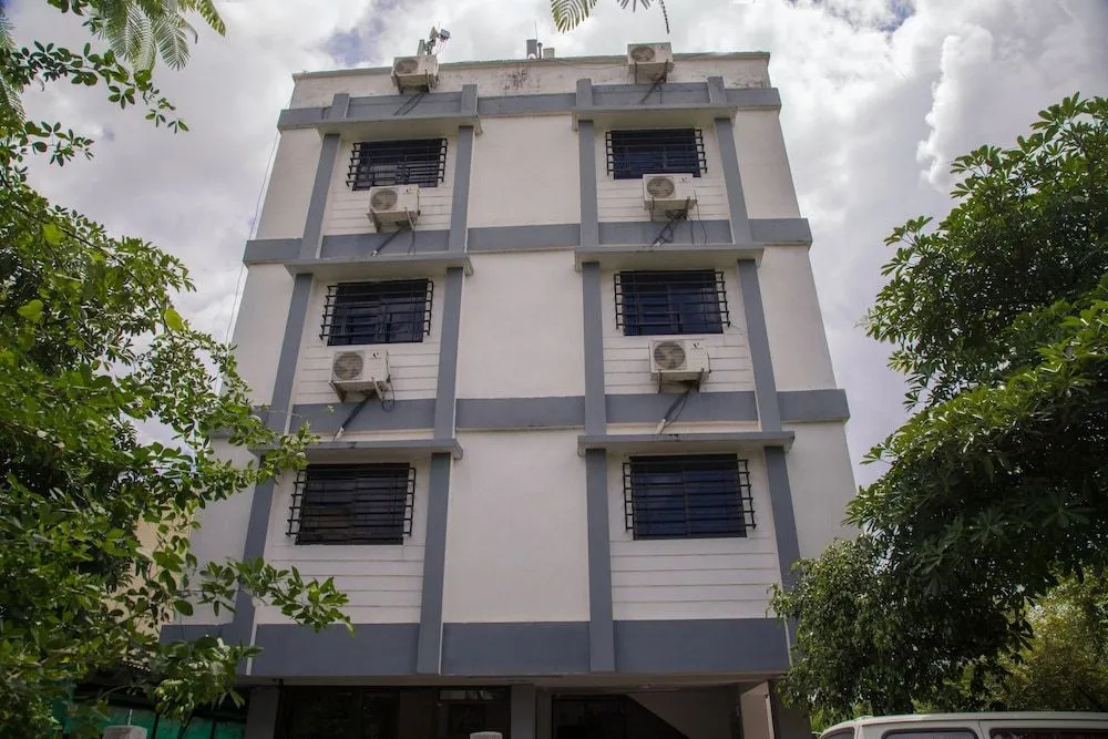 OYO 9397 SS House