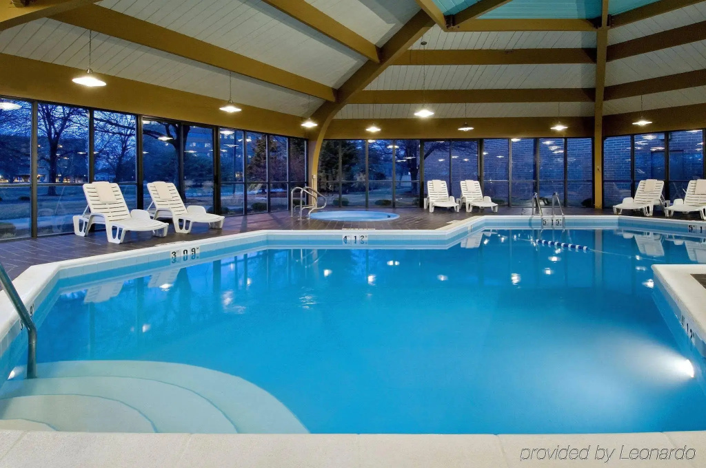 DoubleTree by Hilton Chicago - Arlington Heights - Général