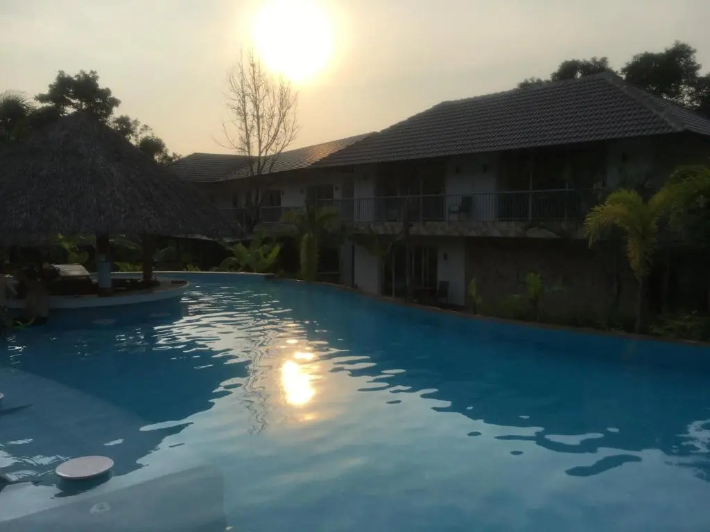 Family Suite with balcony and with pool view