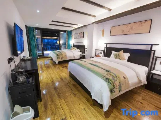 Family Suite with balcony
