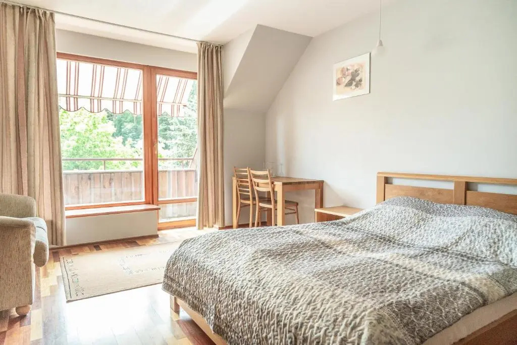 Nerija Pension - Chambres