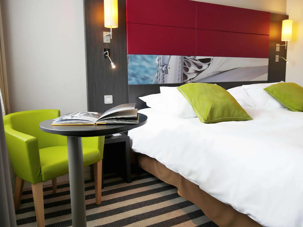 Standard Double room (full double bed)