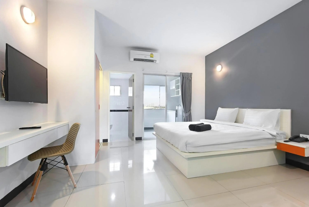 Отель Fullroom 77 Srinakarin в Самутпракане