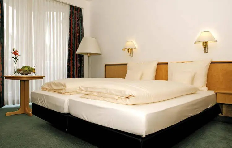 Matchpoint Hotel - Général