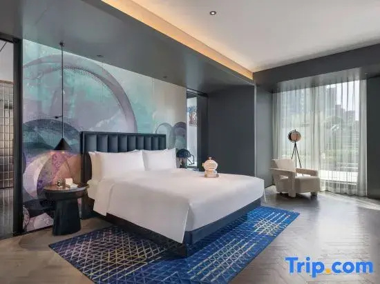 1 Bedroom Suite