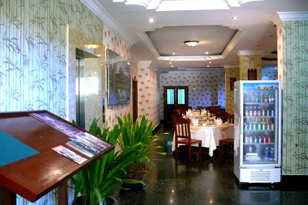Parklane Hotel - Général