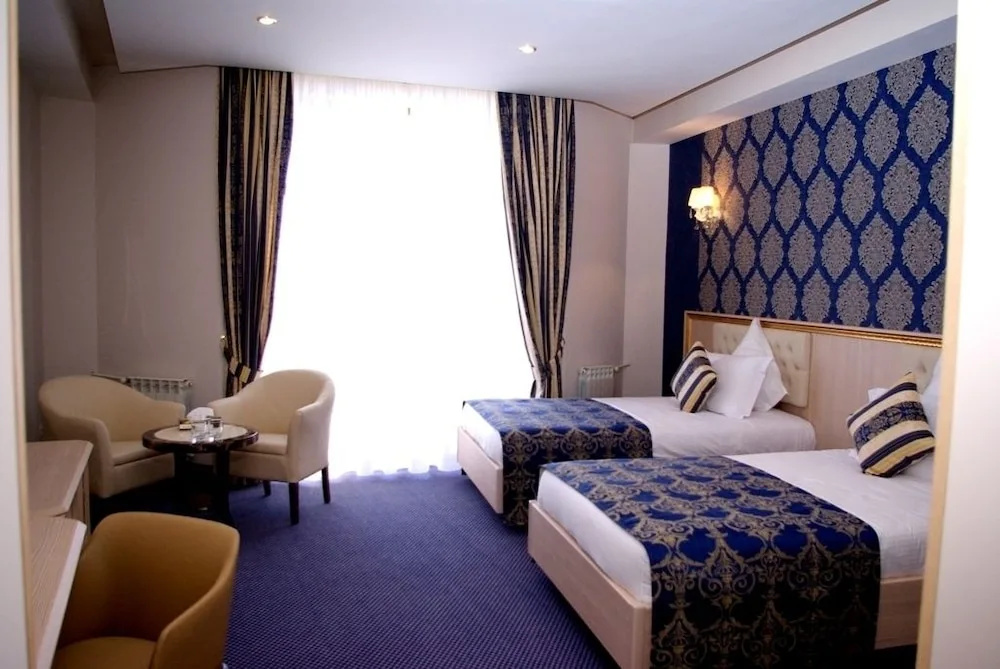 Standard Double room with balcony (twin beds)
