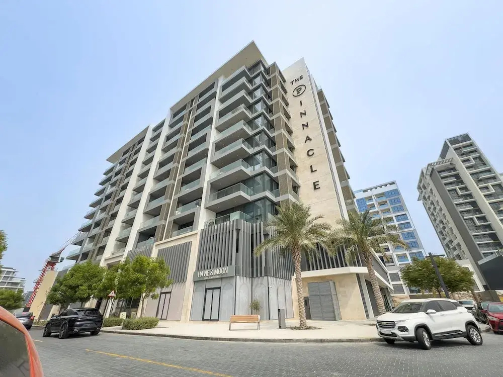 Cool 1-bedroom Apartment at The Pinnacle in Dubai Hills