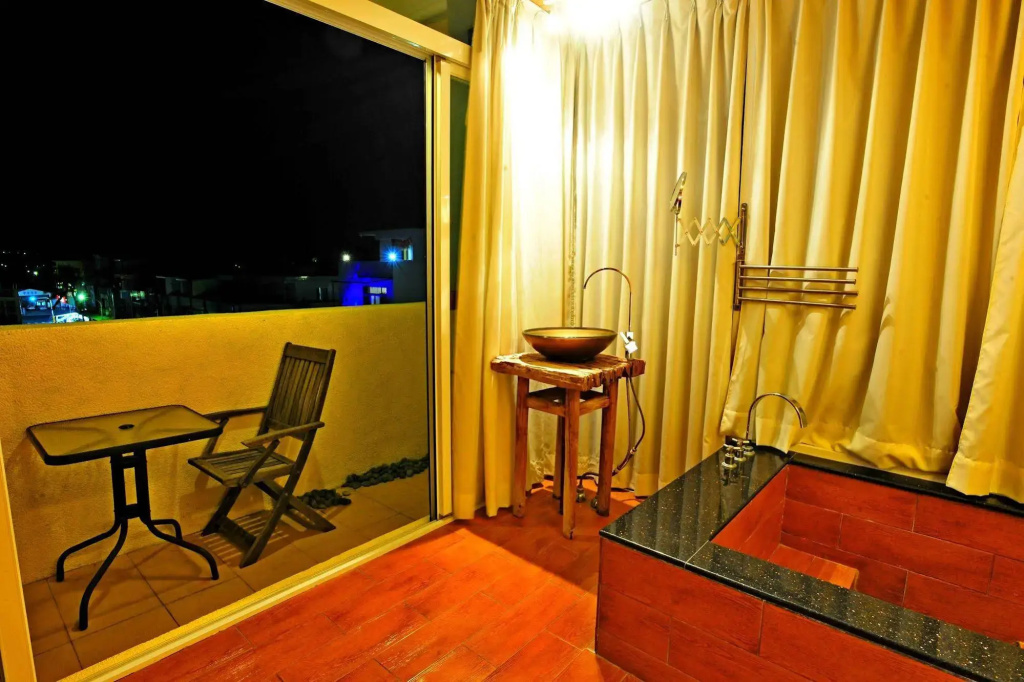 Hotel photo 16