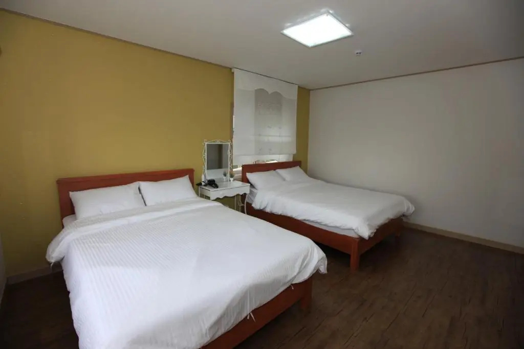 Good Day Pension - Chambres