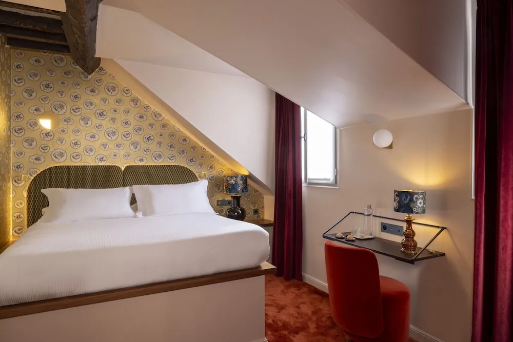 Hôtel L de Lutèce - Notre-Dame 67