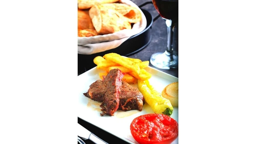 Food & Beverage