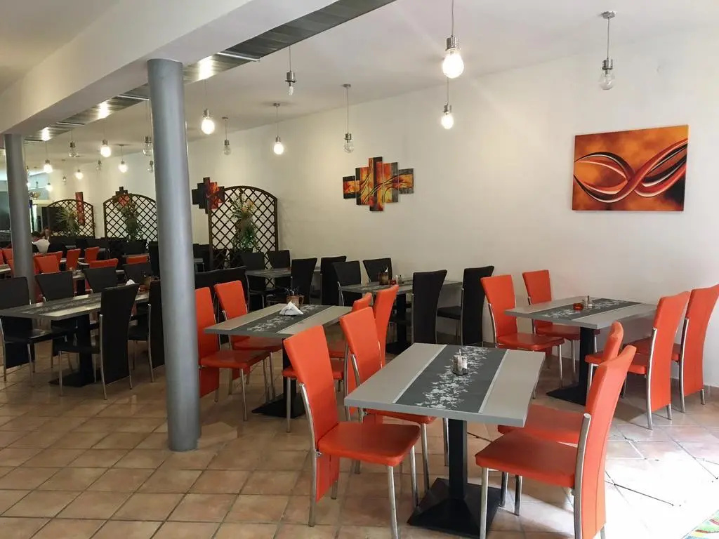 Food & Beverage