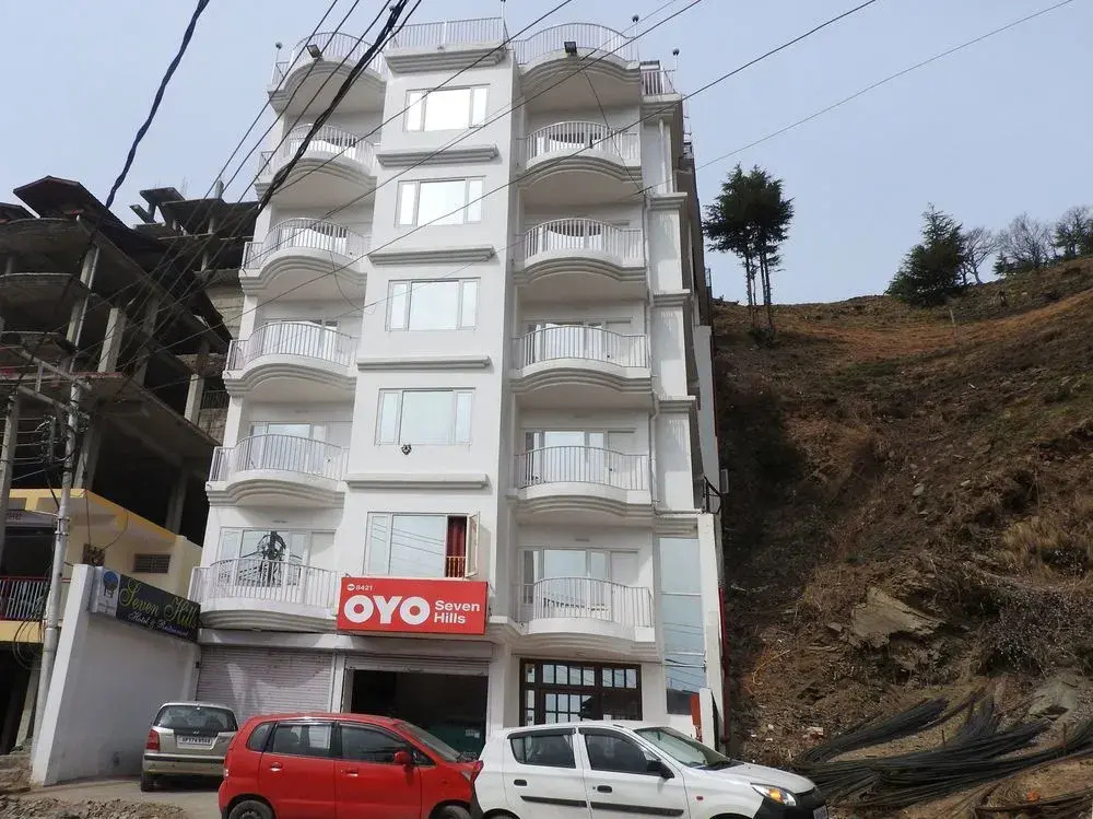 Flagship 8421 Hotel Seven Hills