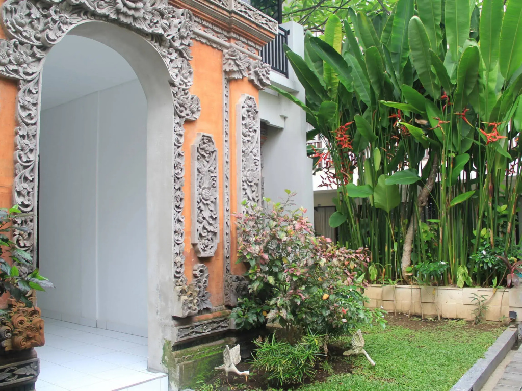 The Kubu Hotel