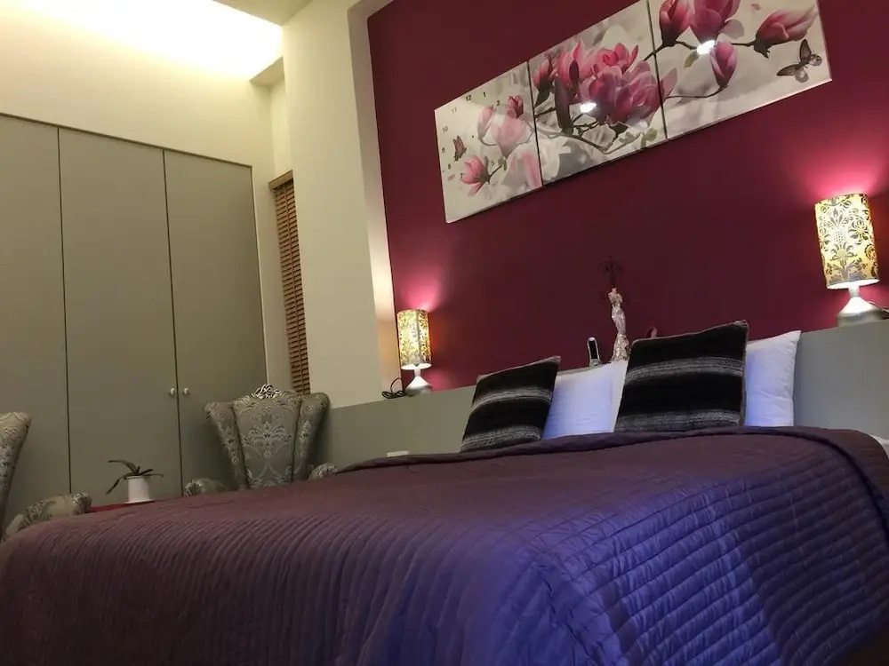 Deluxe Double room with mountain view (full double bed)
