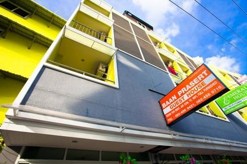 Baan Prasert Guesthouse
