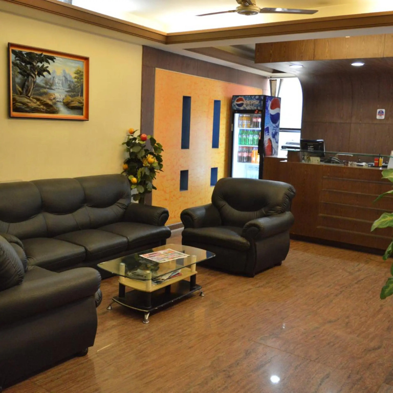 Kingston Palace Hotel in Bangalore