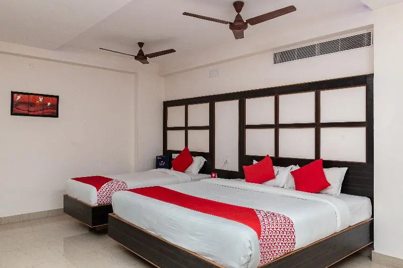 Nagoorar Inn by OYO Rooms