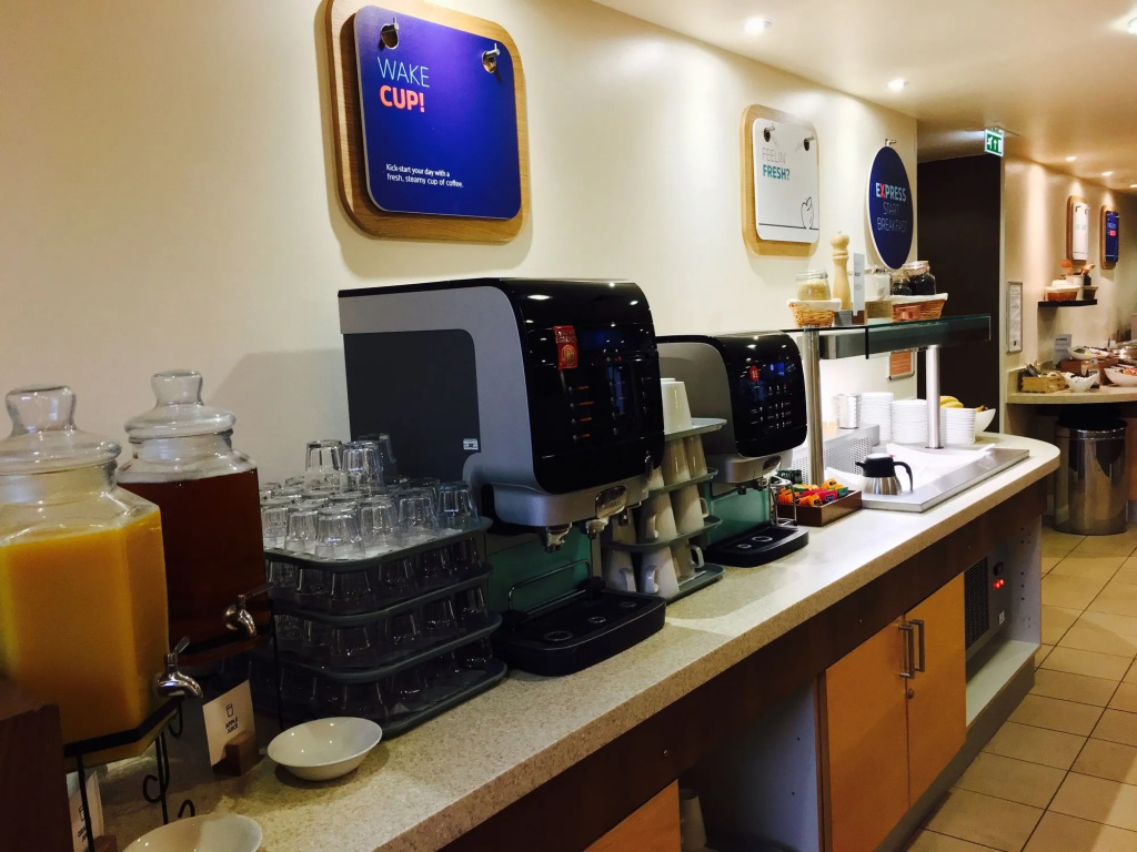 Holiday Inn Express Cheltenham by IHG - Général