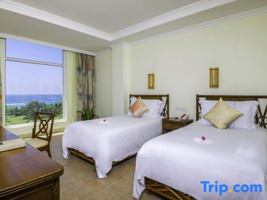 Golden Palm Resort