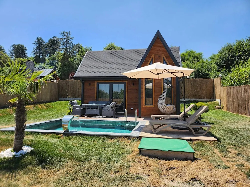 Classic Bungalow