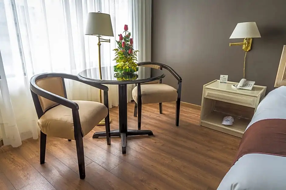 Jose Antonio Executive - Chambres