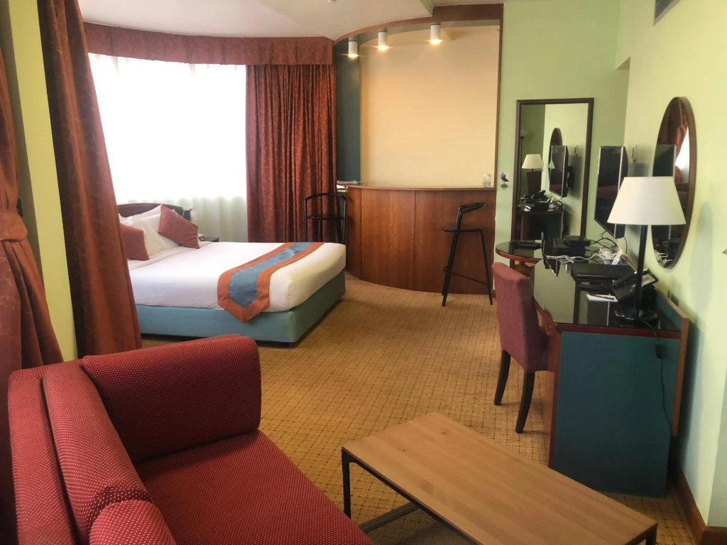 Отель Al Diar Dana Hotel в Абу-Даби