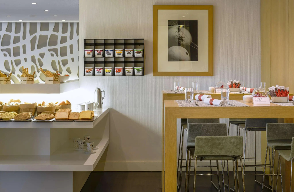 Hotel photo 32