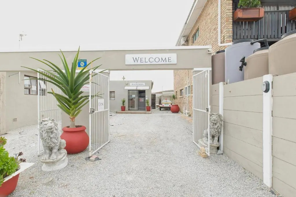 Royal Palms Guest House