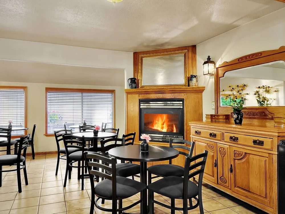 Coachman Inn & Suites: фото 3