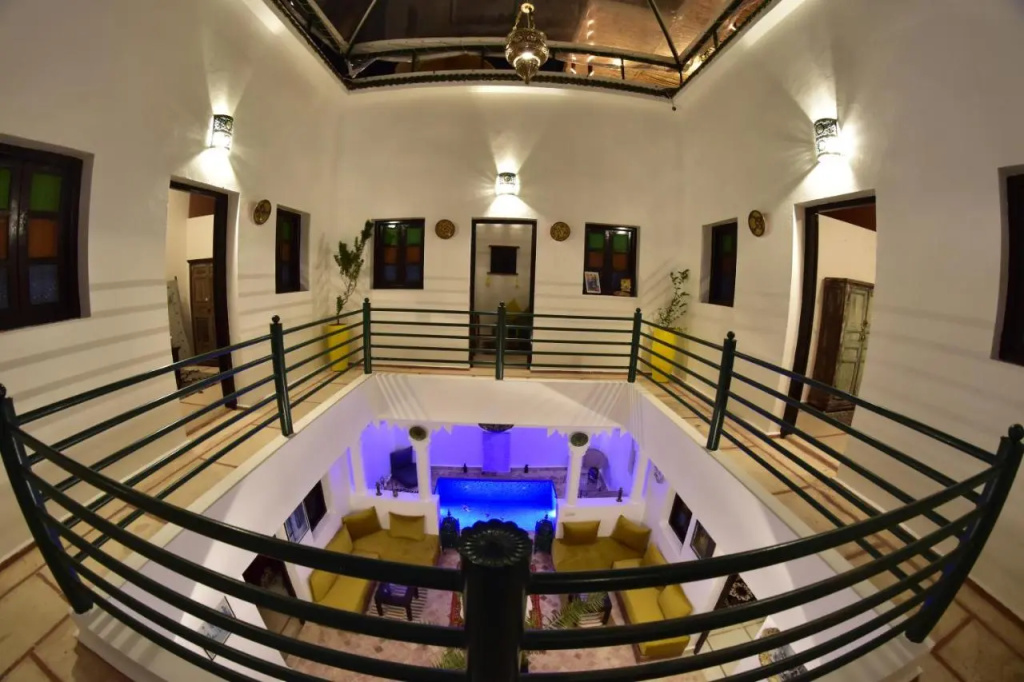 Hotel photo 13