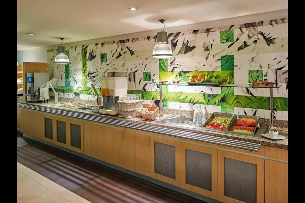 Hotel photo 12