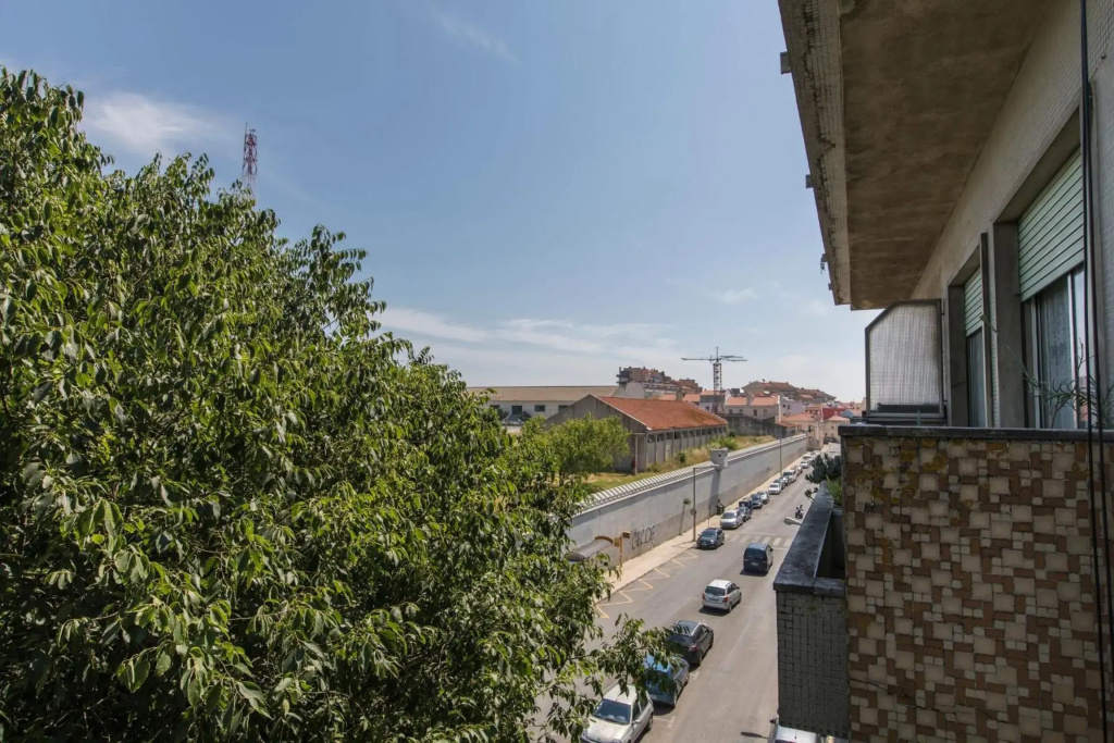 LovelyStay - Comfortable apartment with river views