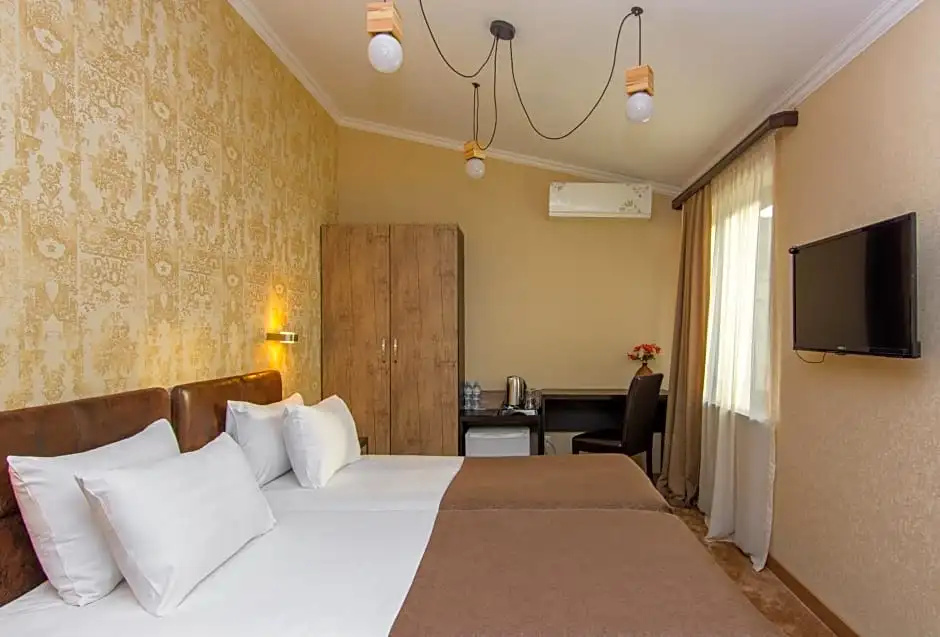 Standard Double room (twin beds)