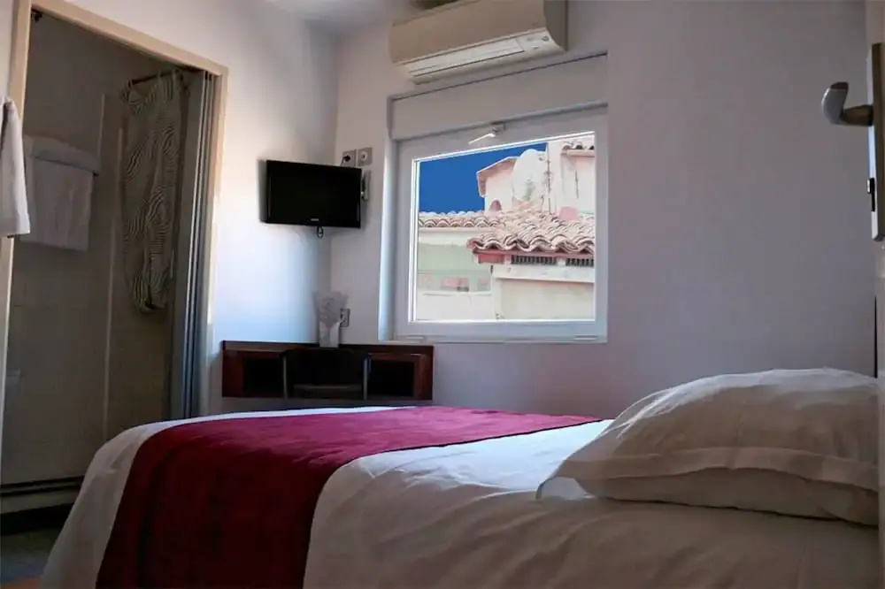 Voir la photo 2 — HOTEL Des ARTS AIX Hyper Centre