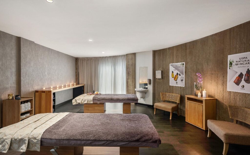 Peppers Silo Launceston by null