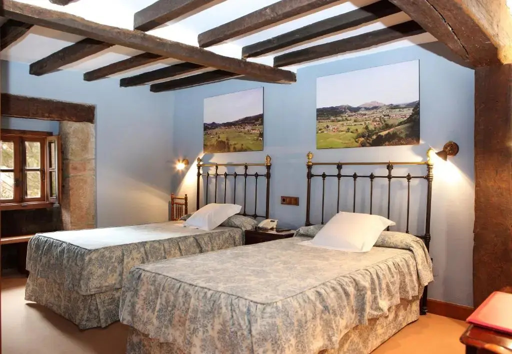 Posada La Torre de la Quintana - Chambres