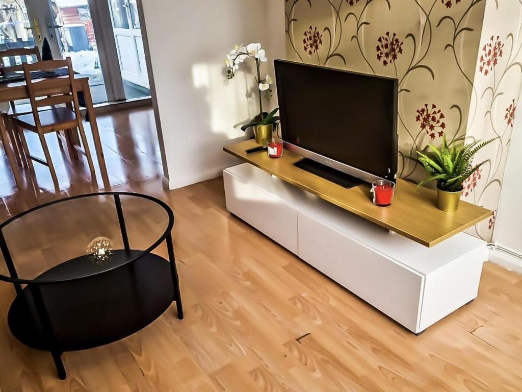 Stunning 3-bed House in London With Free Parking