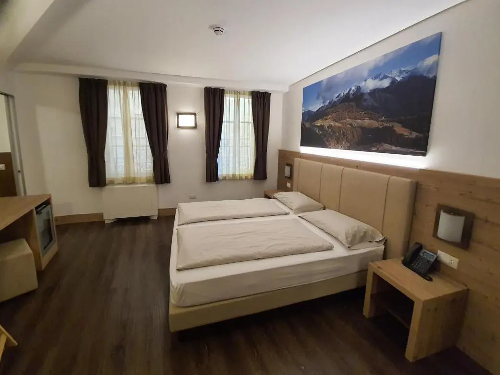 Standard Double room (full double bed)
