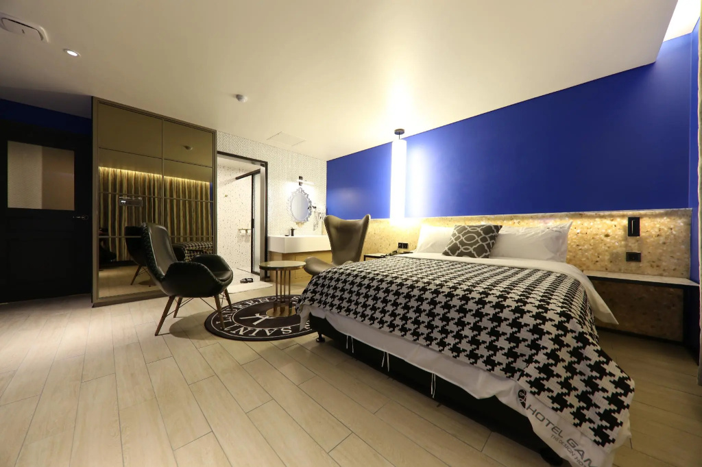 Premium room