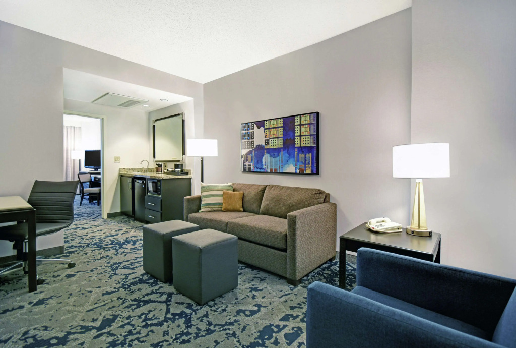 Embassy Suites Charleston — фото 6