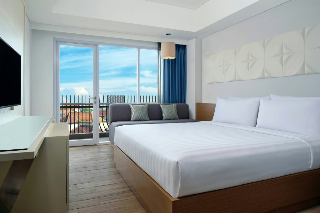 Fairfield by Marriott Bali Kuta Sunset Road — фото