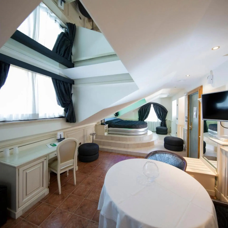 Hotel photo 21