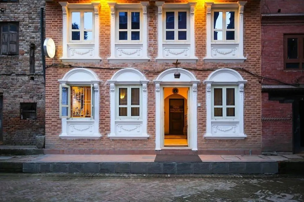 Hotel de Courtyard