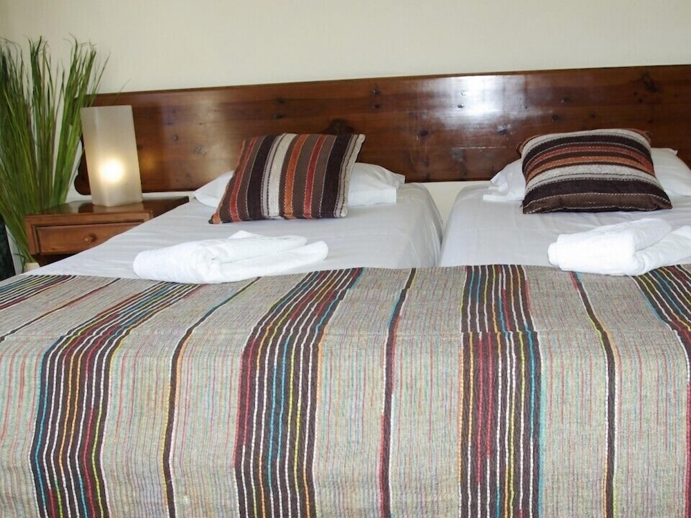 Thomas Hotel — 5